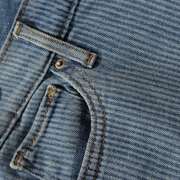 Blue Jeans - Levi Strauss 725 High Rise Straight- blue light stripe size 26 - Picture 3 of 9